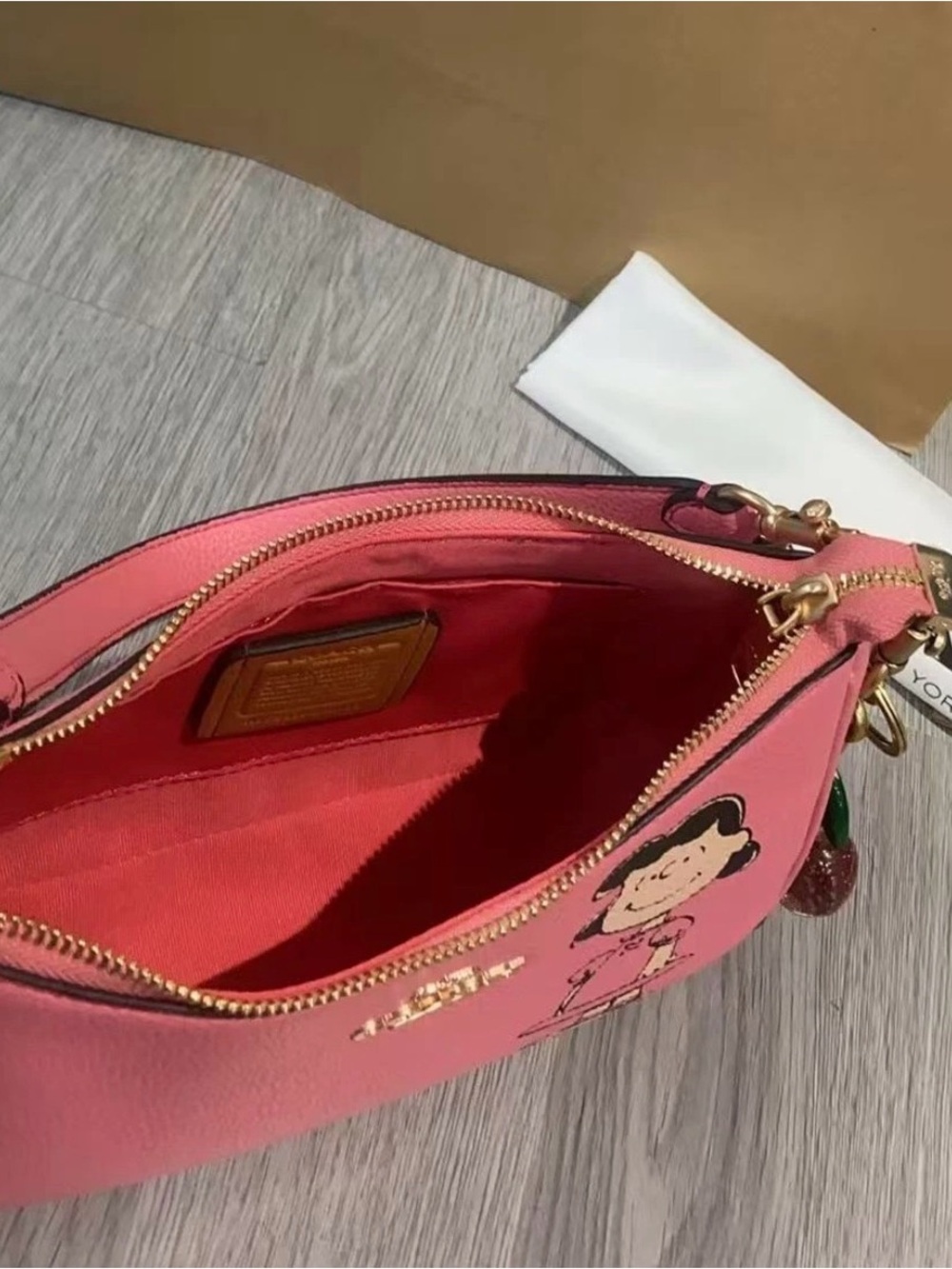 Coach Pink Peanuts Lucy Leather Shoulder Bag with Gold Hardware - Picture 4 of 5